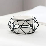 Cendrier design géométrique pour fumeur