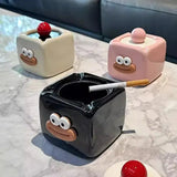 Cendrier mignon en décoration
