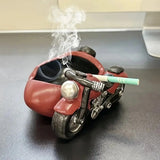 Cendrier moto originale avec un mégot et de la fumée