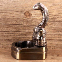 Cendrier Serpent Cobra Royal coté